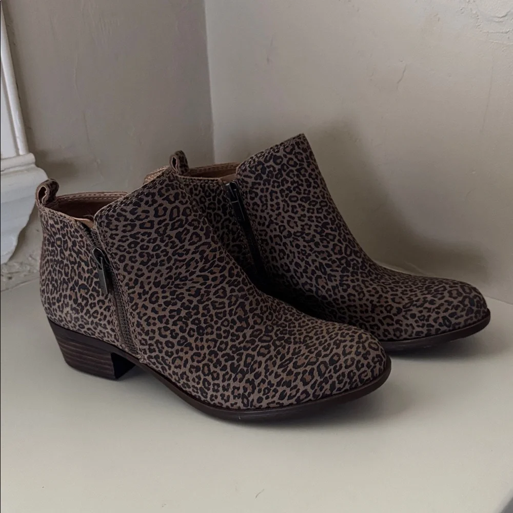 Lucky Brand Tan Leopard Ankle Booties